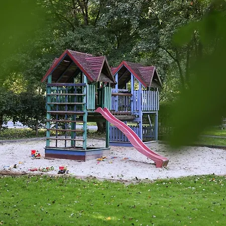 Sleep Space 1 - Green&tiny Spot Rehburg Schafweide